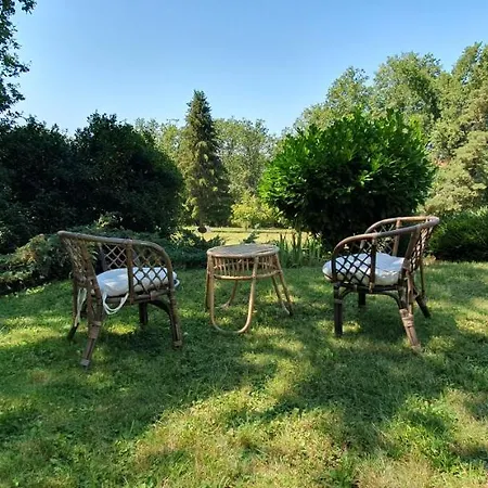 Les Bois De D'hotes Couette-café